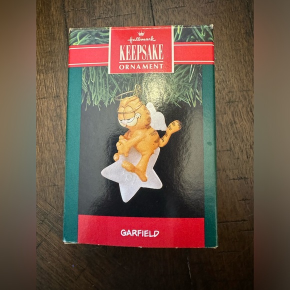 VTG Hallmark Keepsake Ornament Garfield Cat Angel Wings Star 1991 w/ Box - Picture 1 of 2